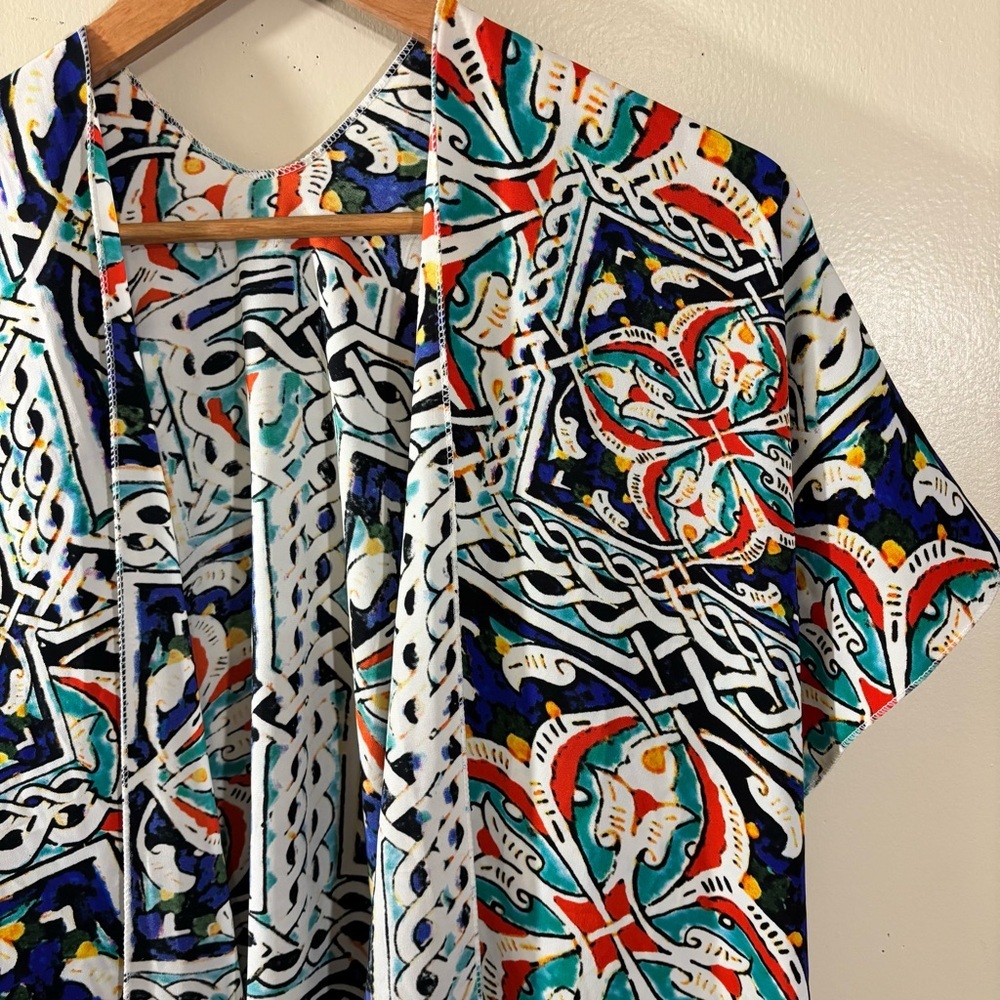 Modo Rican Semi Sheer Kimino Cover-Up One Size - Picture 3 of 7